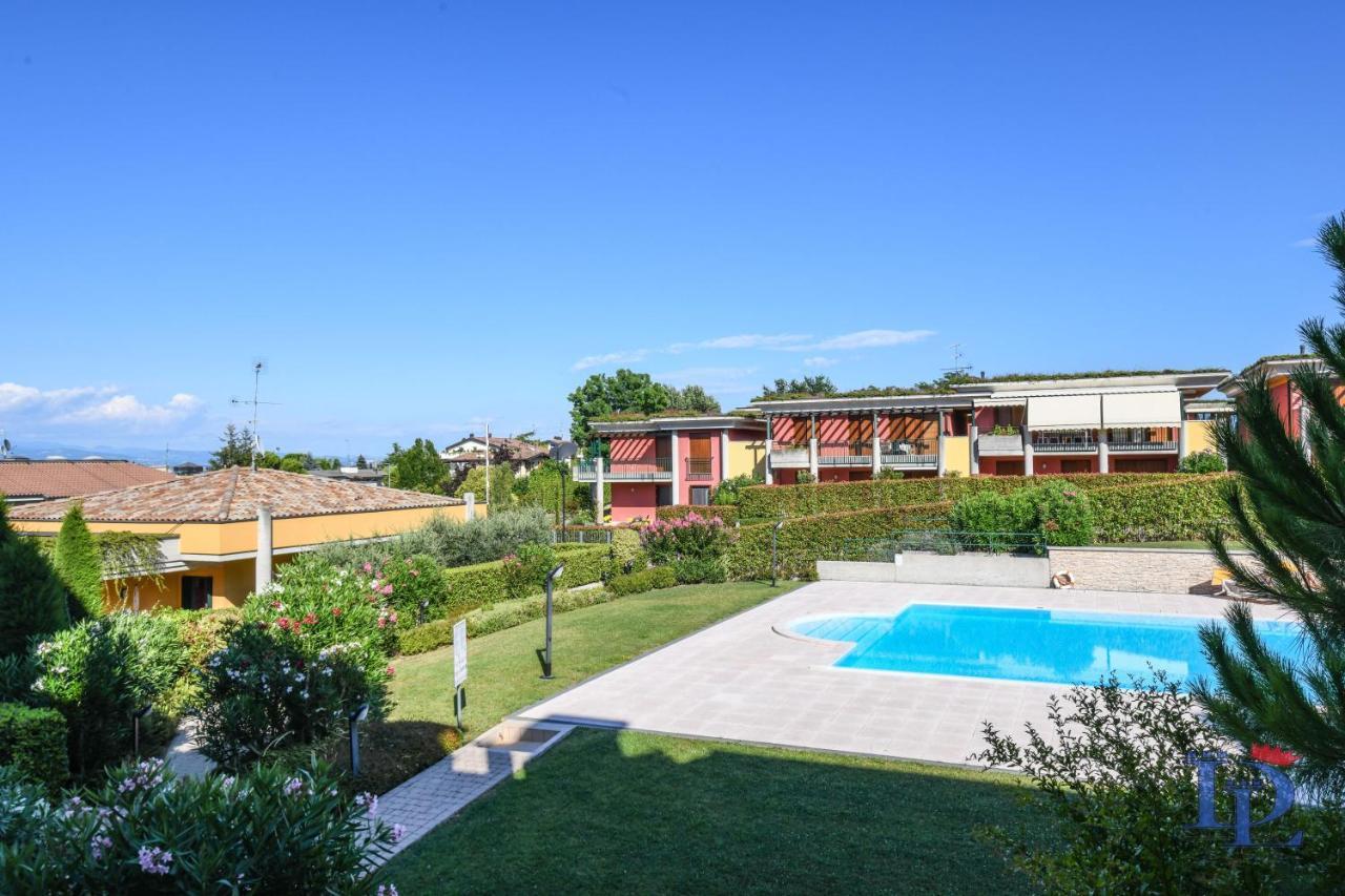 Desenzanoloft Official Partner Marriott Homes & Villas -Butterfly And 5 Pools Family Apartment Desenzano del Garda Zewnętrze zdjęcie