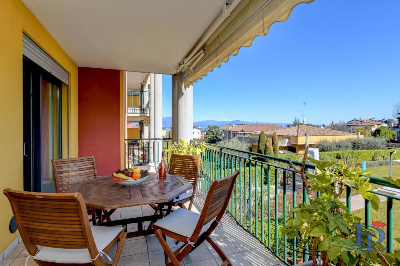 Desenzanoloft Official Partner Marriott Homes & Villas -Butterfly And 5 Pools Family Apartment Desenzano del Garda Zewnętrze zdjęcie